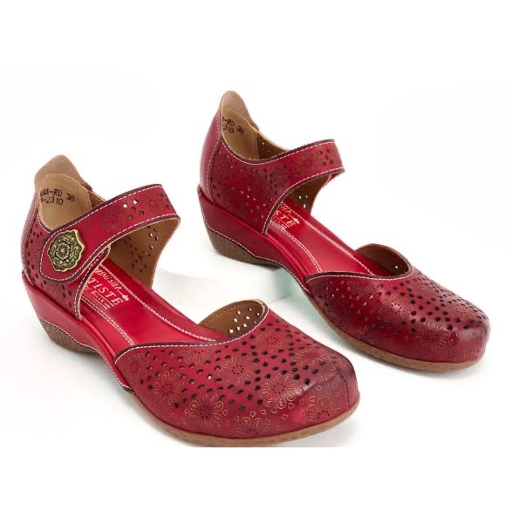 L Artiste by Spring Step Americana-RD Red Leather Laser Cut Mary Jane Wedge 38